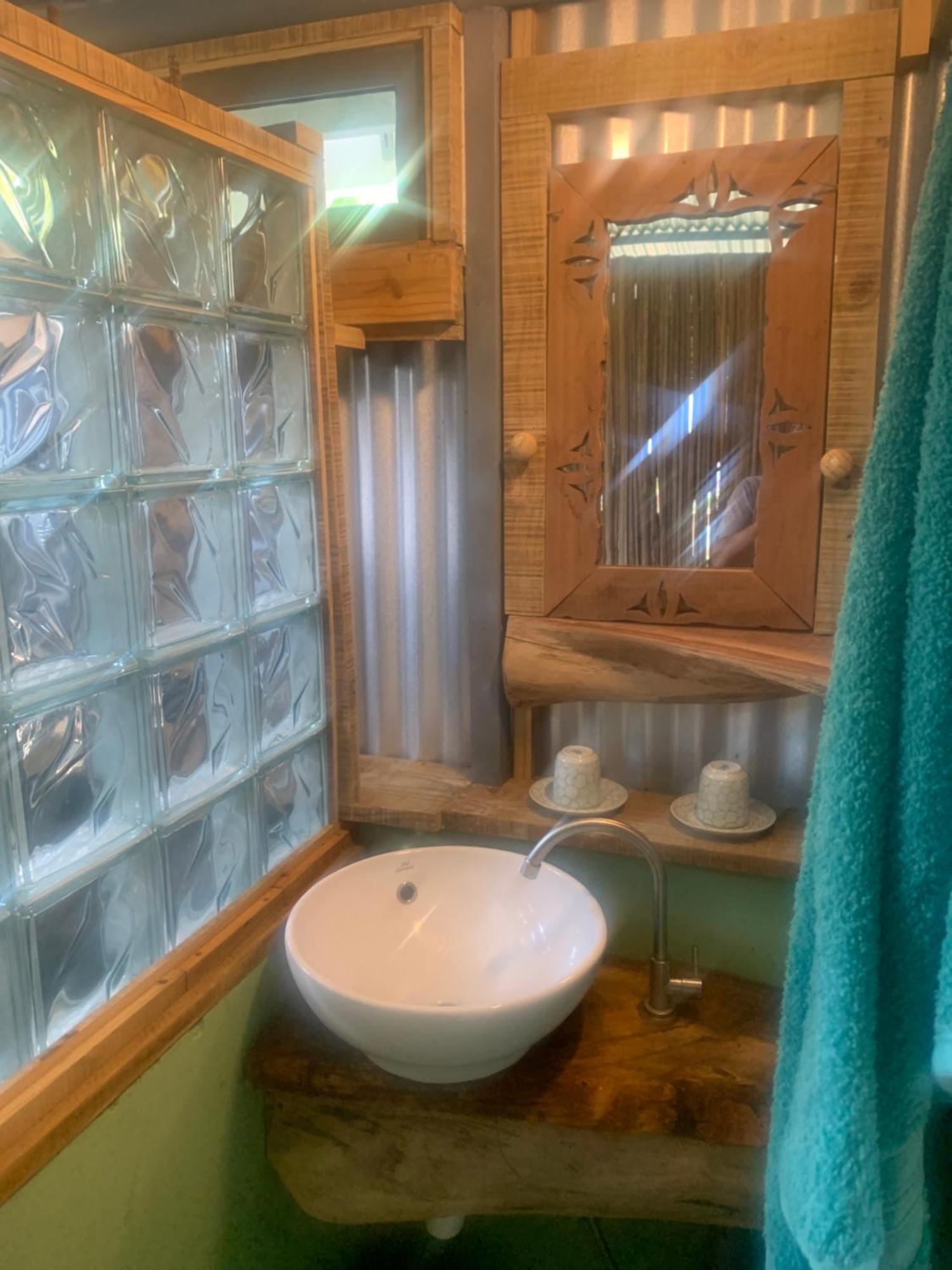 Bambou Lily Pad Lodge מראה חיצוני תמונה